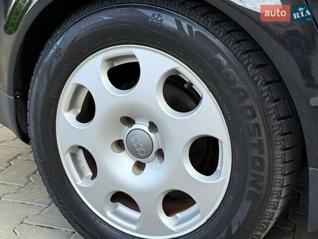 Чорний Ауді А6, об'ємом двигуна 2.98 л та пробігом 218 тис. км за 6250 $, фото 30 на Automoto.ua