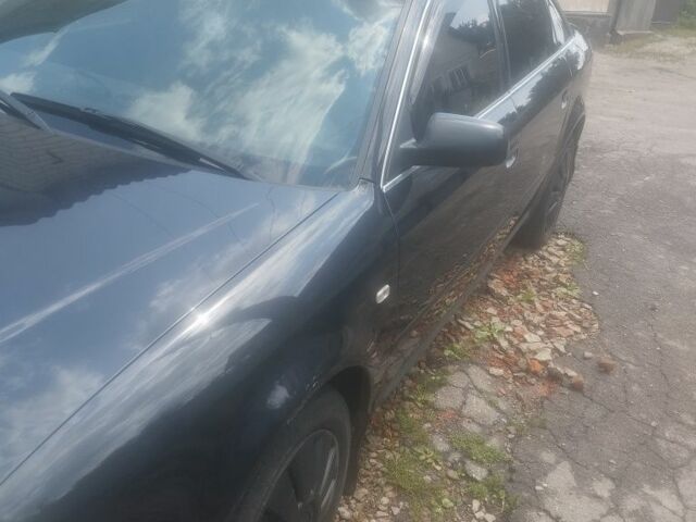 Черный Ауди А6, объемом двигателя 2.4 л и пробегом 500 тыс. км за 4100 $, фото 3 на Automoto.ua