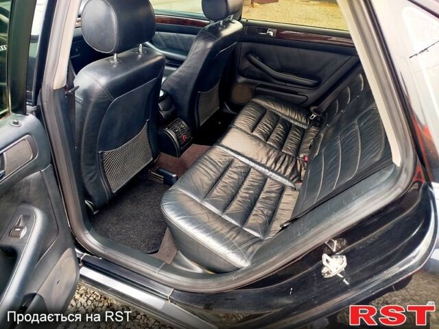 Черный Ауди А6, объемом двигателя 2.5 л и пробегом 310 тыс. км за 3800 $, фото 5 на Automoto.ua