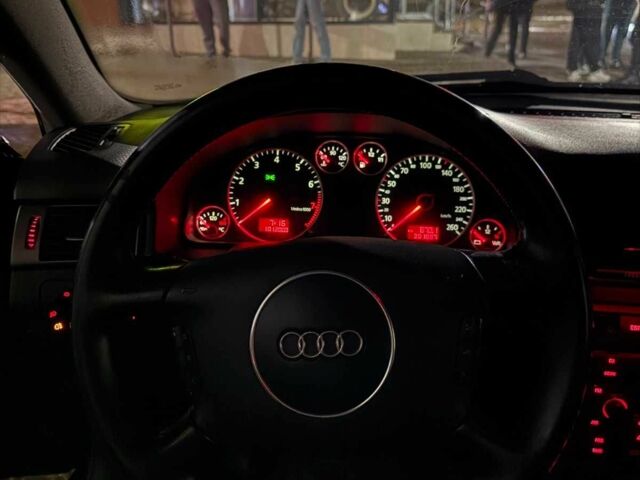 Черный Ауди А6, объемом двигателя 2 л и пробегом 333 тыс. км за 3800 $, фото 2 на Automoto.ua