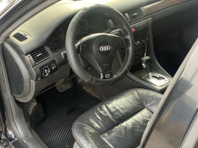 Черный Ауди А6, объемом двигателя 2.8 л и пробегом 320 тыс. км за 3500 $, фото 9 на Automoto.ua