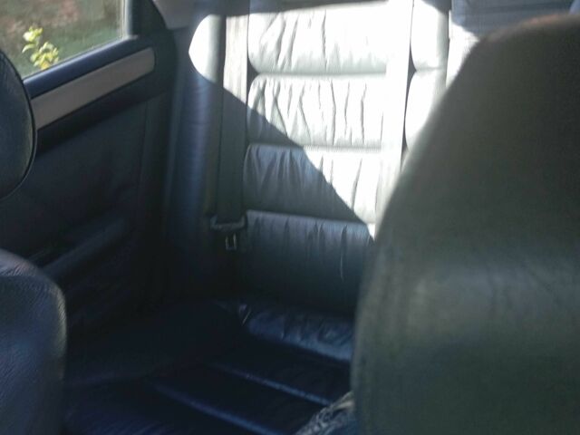 Черный Ауди А6, объемом двигателя 2.5 л и пробегом 379 тыс. км за 2500 $, фото 9 на Automoto.ua