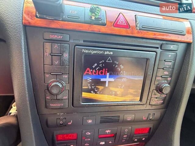 Чорний Ауді А6, об'ємом двигуна 2.98 л та пробігом 218 тис. км за 6250 $, фото 35 на Automoto.ua