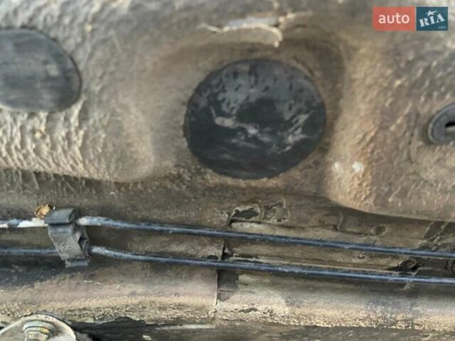 Черный Ауди А6, объемом двигателя 2.5 л и пробегом 306 тыс. км за 5500 $, фото 6 на Automoto.ua