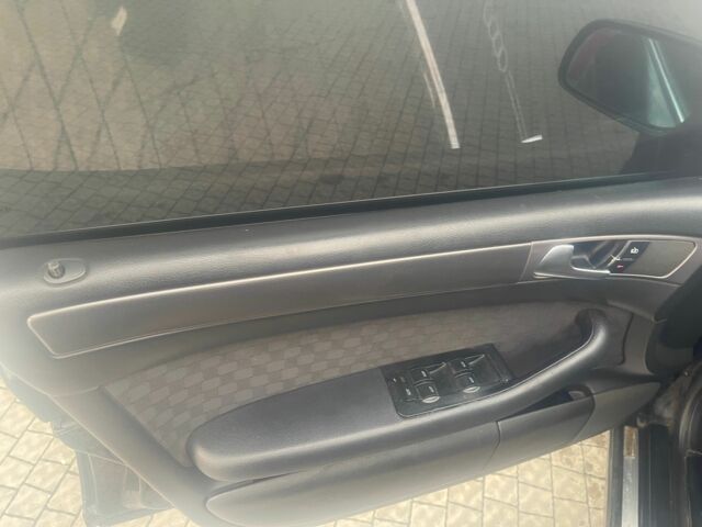 Чорний Ауді А6, об'ємом двигуна 2.4 л та пробігом 340 тис. км за 3800 $, фото 8 на Automoto.ua