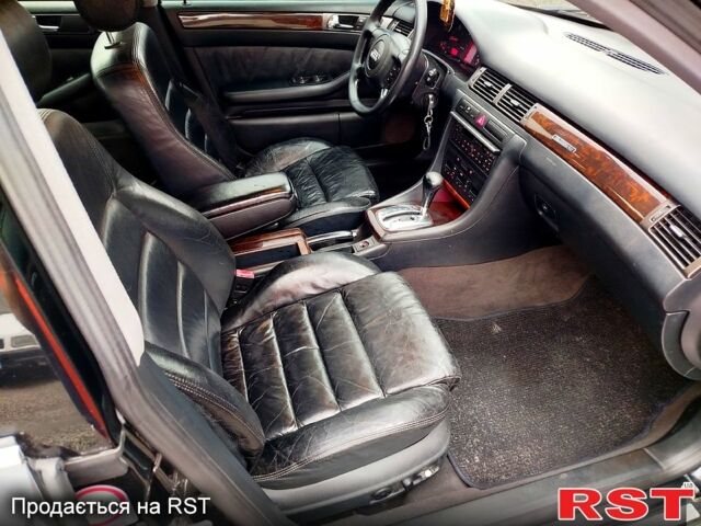 Черный Ауди А6, объемом двигателя 2.5 л и пробегом 310 тыс. км за 3800 $, фото 6 на Automoto.ua