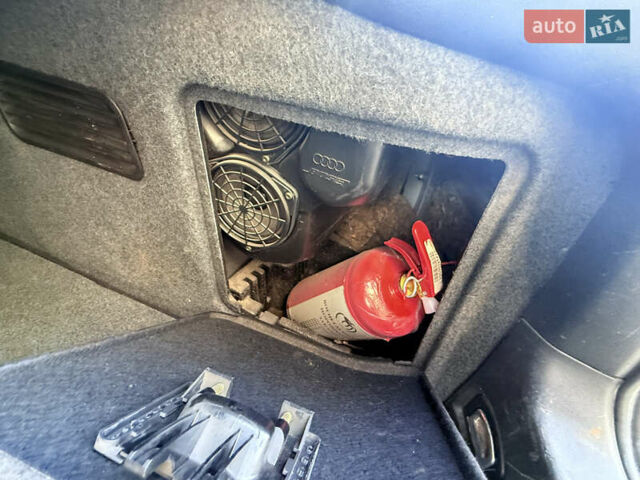 Чорний Ауді А6, об'ємом двигуна 3 л та пробігом 218 тис. км за 5300 $, фото 26 на Automoto.ua