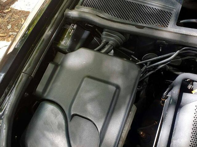 Черный Ауди А6, объемом двигателя 1.8 л и пробегом 0 тыс. км за 5500 $, фото 8 на Automoto.ua