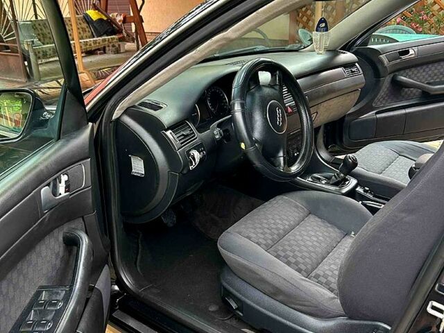 Чорний Ауді А6, об'ємом двигуна 1.9 л та пробігом 205 тис. км за 5500 $, фото 8 на Automoto.ua