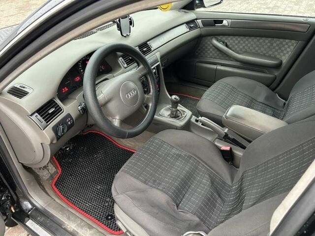 Чорний Ауді А6, об'ємом двигуна 1.9 л та пробігом 240 тис. км за 1950 $, фото 8 на Automoto.ua