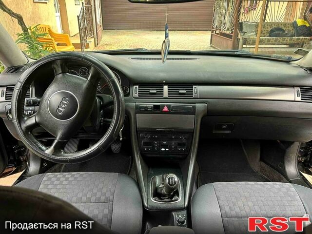 Чорний Ауді А6, об'ємом двигуна 1.9 л та пробігом 205 тис. км за 5500 $, фото 4 на Automoto.ua