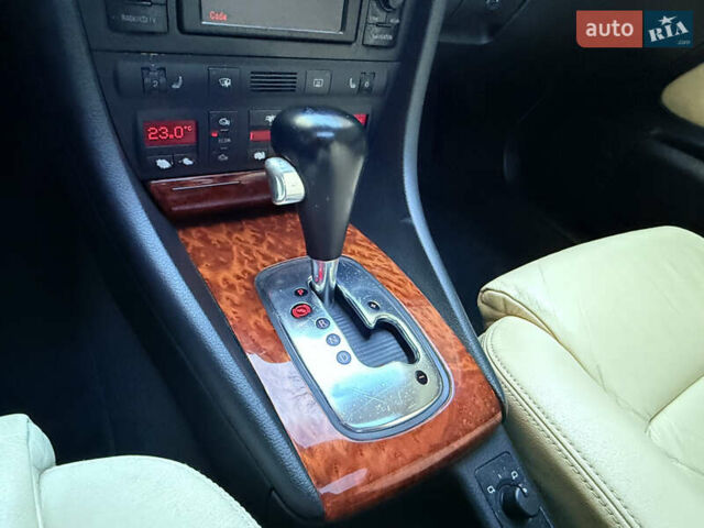 Черный Ауди А6, объемом двигателя 2.98 л и пробегом 218 тыс. км за 5100 $, фото 28 на Automoto.ua