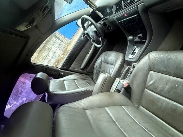 Чорний Ауді А6, об'ємом двигуна 2.5 л та пробігом 415 тис. км за 4200 $, фото 4 на Automoto.ua