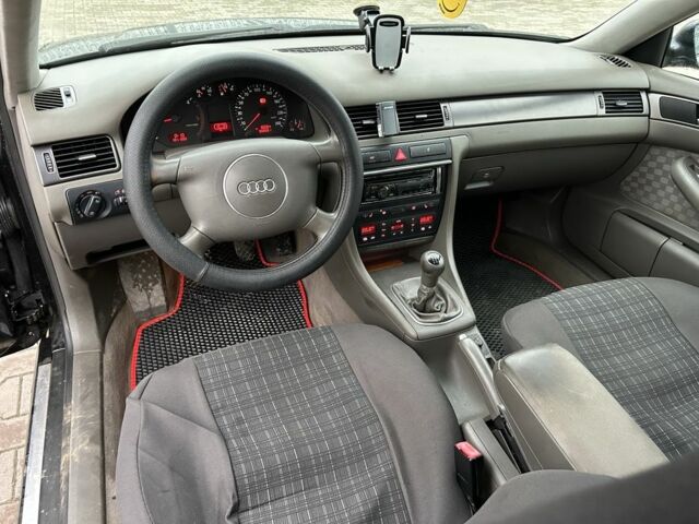 Чорний Ауді А6, об'ємом двигуна 1.9 л та пробігом 240 тис. км за 1950 $, фото 10 на Automoto.ua