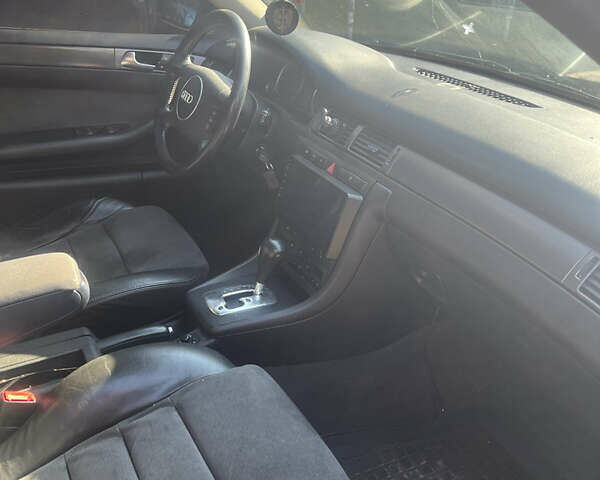 Чорний Ауді А6, об'ємом двигуна 2.5 л та пробігом 300 тис. км за 4000 $, фото 4 на Automoto.ua