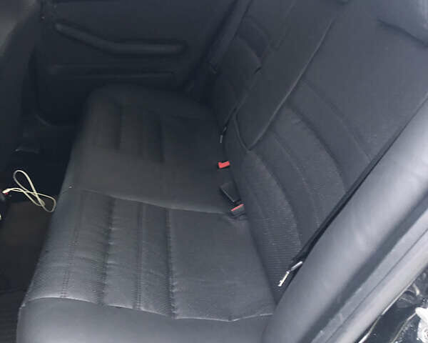 Черный Ауди А6, объемом двигателя 2.5 л и пробегом 400 тыс. км за 4722 $, фото 18 на Automoto.ua