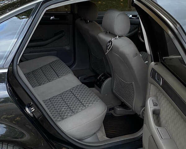 Ауді А6 2002 у Лозовой на Automoto.ua Чорний Ауді А6, об'ємом двигуна 2.5 л та пробігом 304 тис. км за 5300 $, фото 2 на Automoto.ua