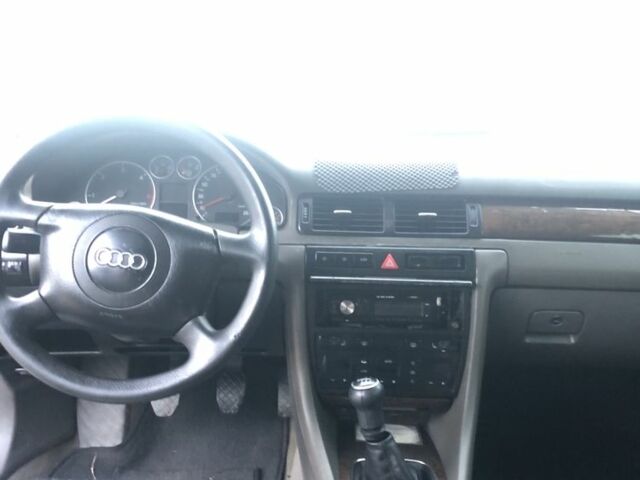 Черный Ауди А6, объемом двигателя 2.5 л и пробегом 301 тыс. км за 1700 $, фото 2 на Automoto.ua