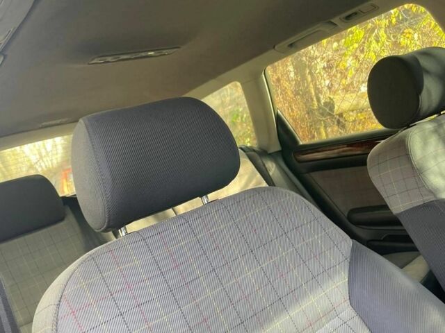 Ауді А6 2002 у Шостке на Automoto.ua Чорний Ауді А6, об'ємом двигуна 2.5 л та пробігом 300 тис. км за 5200 $, фото 7 на Automoto.ua