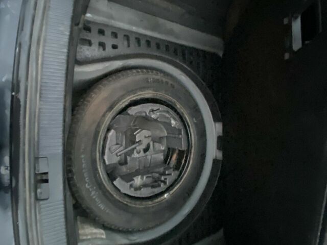 Черный Ауди А6, объемом двигателя 2.5 л и пробегом 230 тыс. км за 1550 $, фото 7 на Automoto.ua