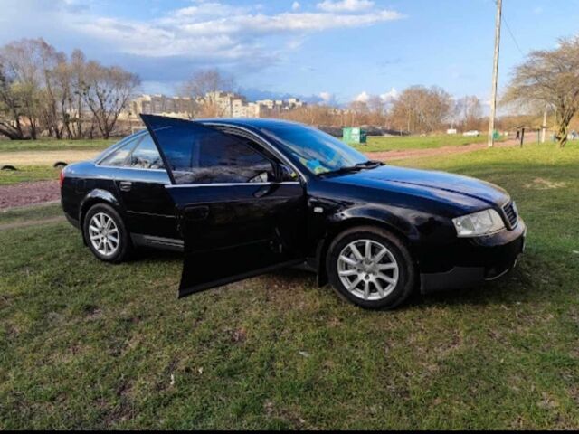 Черный Ауди А6, объемом двигателя 2.5 л и пробегом 335 тыс. км за 4800 $, фото 1 на Automoto.ua