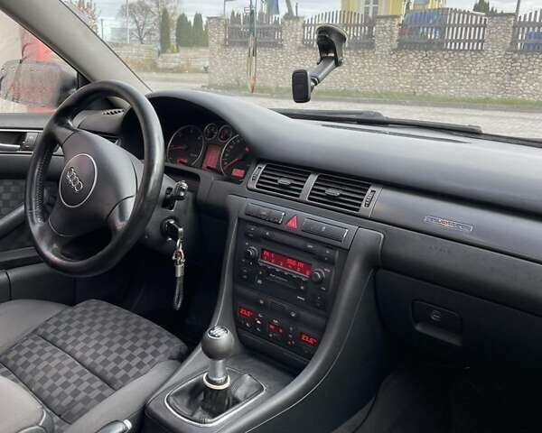 Черный Ауди А6, объемом двигателя 2.5 л и пробегом 400 тыс. км за 4300 $, фото 1 на Automoto.ua