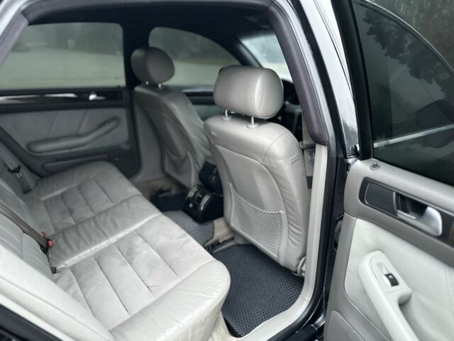 Черный Ауди А6, объемом двигателя 1.9 л и пробегом 420 тыс. км за 4950 $, фото 16 на Automoto.ua