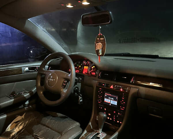 Черный Ауди А6, объемом двигателя 2.5 л и пробегом 395 тыс. км за 4000 $, фото 12 на Automoto.ua