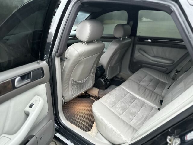 Черный Ауди А6, объемом двигателя 1.9 л и пробегом 420 тыс. км за 4950 $, фото 15 на Automoto.ua