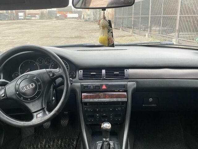 Черный Ауди А6, объемом двигателя 0 л и пробегом 319 тыс. км за 2350 $, фото 6 на Automoto.ua