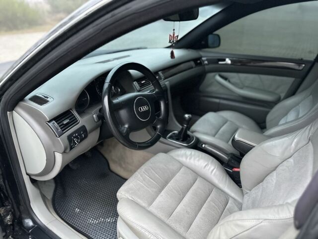 Черный Ауди А6, объемом двигателя 1.9 л и пробегом 420 тыс. км за 4950 $, фото 10 на Automoto.ua