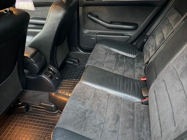 Чорний Ауді А6, об'ємом двигуна 2.5 л та пробігом 274 тис. км за 5200 $, фото 4 на Automoto.ua