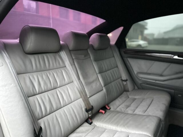 Черный Ауди А6, объемом двигателя 1.9 л и пробегом 420 тыс. км за 4950 $, фото 19 на Automoto.ua