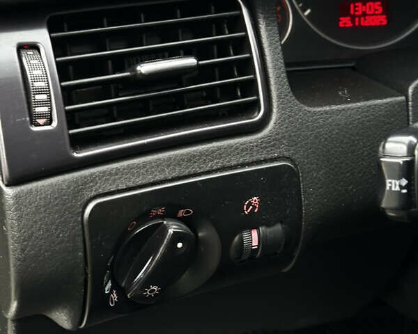 Чорний Ауді А6, об'ємом двигуна 2.7 л та пробігом 264 тис. км за 5500 $, фото 9 на Automoto.ua