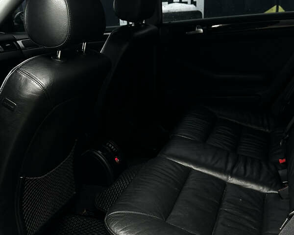 Чорний Ауді А6, об'ємом двигуна 2.7 л та пробігом 264 тис. км за 5500 $, фото 11 на Automoto.ua