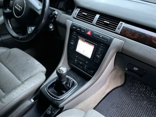 Черный Ауди А6, объемом двигателя 1.9 л и пробегом 420 тыс. км за 4950 $, фото 13 на Automoto.ua