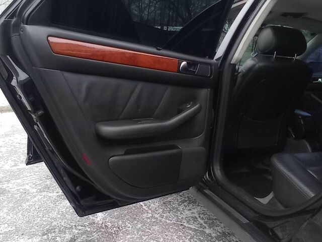 Черный Ауди А6, объемом двигателя 1.8 л и пробегом 380 тыс. км за 5500 $, фото 16 на Automoto.ua