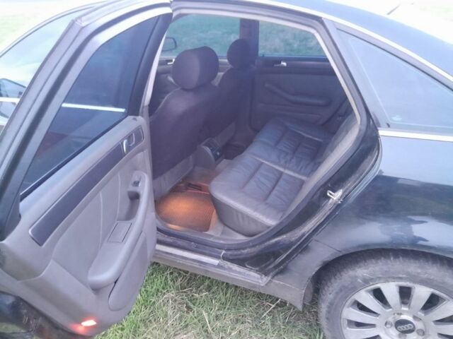 Черный Ауди А6, объемом двигателя 2.5 л и пробегом 513 тыс. км за 4100 $, фото 6 на Automoto.ua