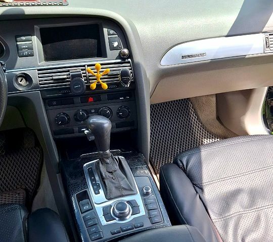 Черный Ауди А6, объемом двигателя 3 л и пробегом 0 тыс. км за 8400 $, фото 10 на Automoto.ua