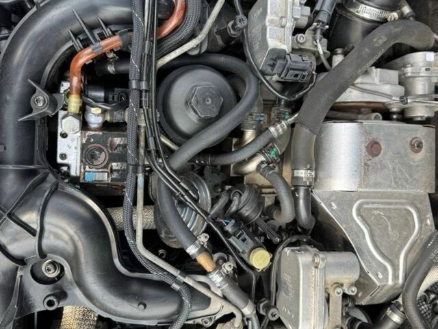 Чорний Ауді А6, об'ємом двигуна 3 л та пробігом 400 тис. км за 6999 $, фото 23 на Automoto.ua