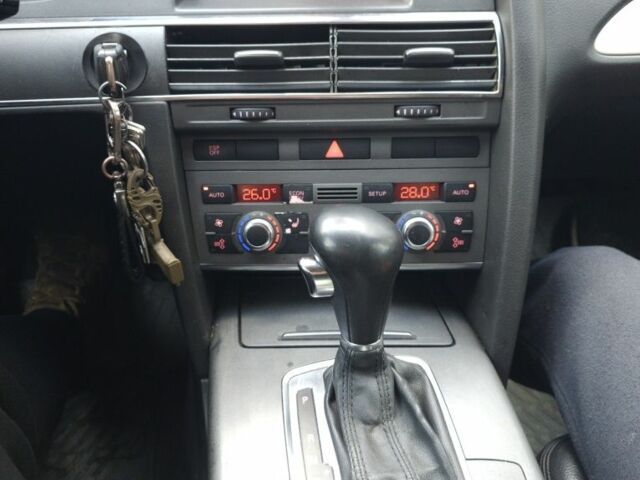 Черный Ауди А6, объемом двигателя 3 л и пробегом 370 тыс. км за 5100 $, фото 6 на Automoto.ua