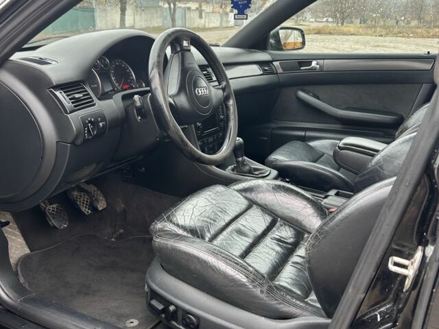 Чорний Ауді А6, об'ємом двигуна 0 л та пробігом 300 тис. км за 2600 $, фото 3 на Automoto.ua