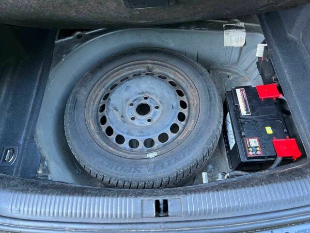 Черный Ауди А6, объемом двигателя 2 л и пробегом 400 тыс. км за 3900 $, фото 5 на Automoto.ua