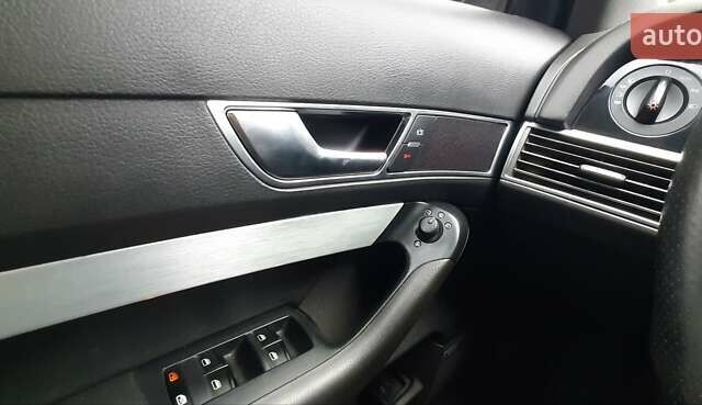 Черный Ауди А6, объемом двигателя 2.97 л и пробегом 350 тыс. км за 8300 $, фото 12 на Automoto.ua