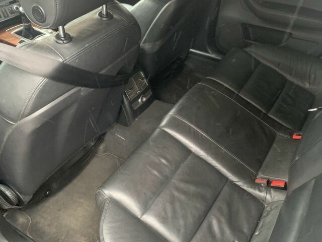 Черный Ауди А6, объемом двигателя 2.7 л и пробегом 338 тыс. км за 3800 $, фото 8 на Automoto.ua