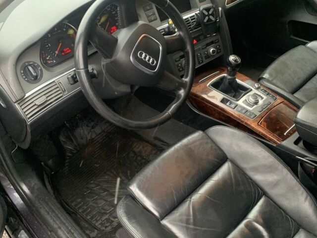 Черный Ауди А6, объемом двигателя 2.7 л и пробегом 338 тыс. км за 3800 $, фото 7 на Automoto.ua