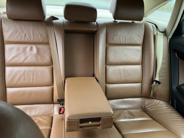 Чорний Ауді А6, об'ємом двигуна 2 л та пробігом 362 тис. км за 8000 $, фото 15 на Automoto.ua