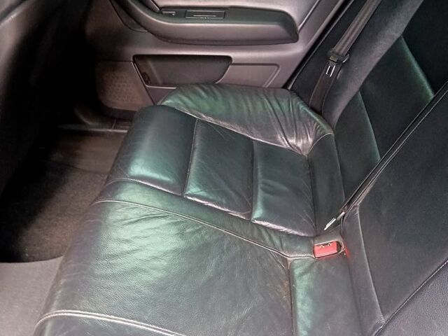 Черный Ауди А6, объемом двигателя 3 л и пробегом 280 тыс. км за 5500 $, фото 5 на Automoto.ua