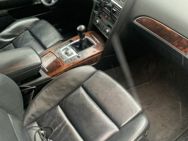 Черный Ауди А6, объемом двигателя 2.7 л и пробегом 338 тыс. км за 3800 $, фото 11 на Automoto.ua