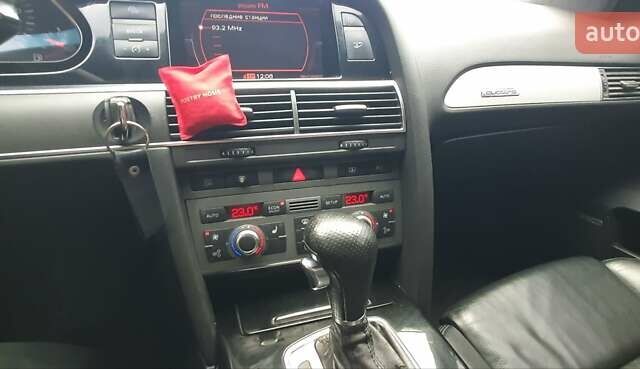 Черный Ауди А6, объемом двигателя 2.97 л и пробегом 350 тыс. км за 8300 $, фото 9 на Automoto.ua